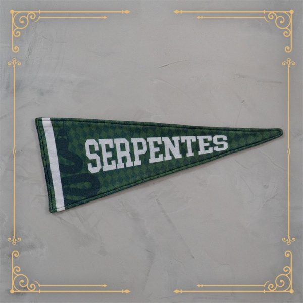 Bandeira Esportiva triangular: Casa das Serpentes!